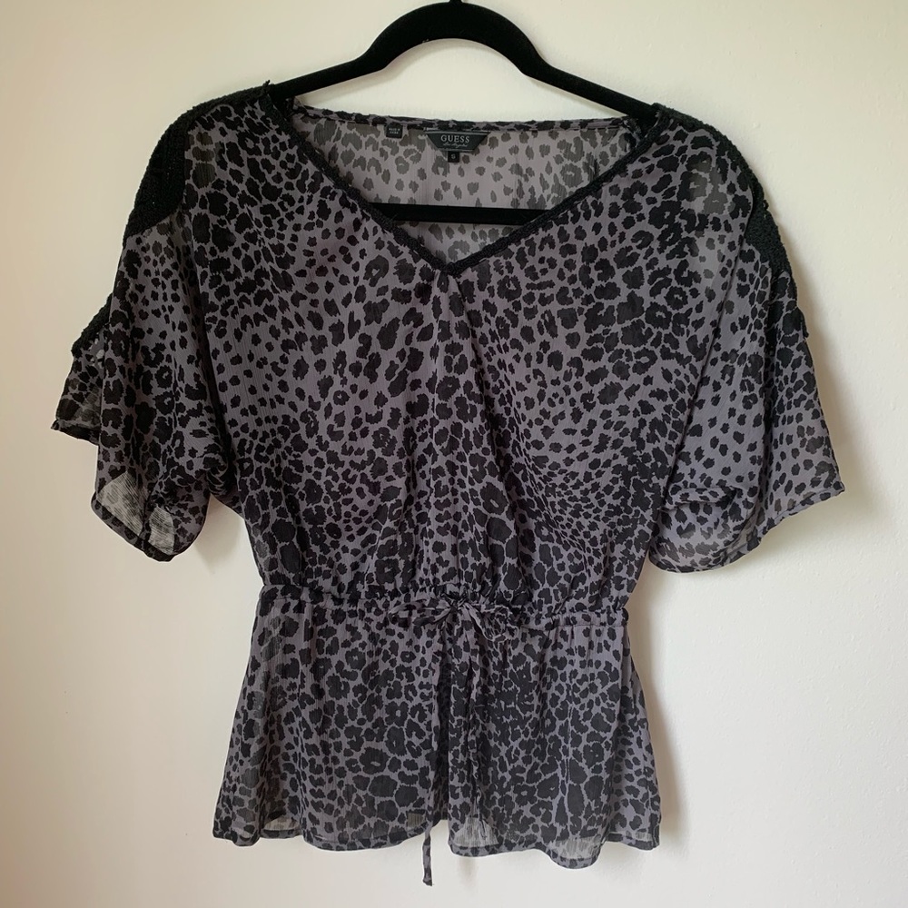 Guess cold-shoulder black leopard print top